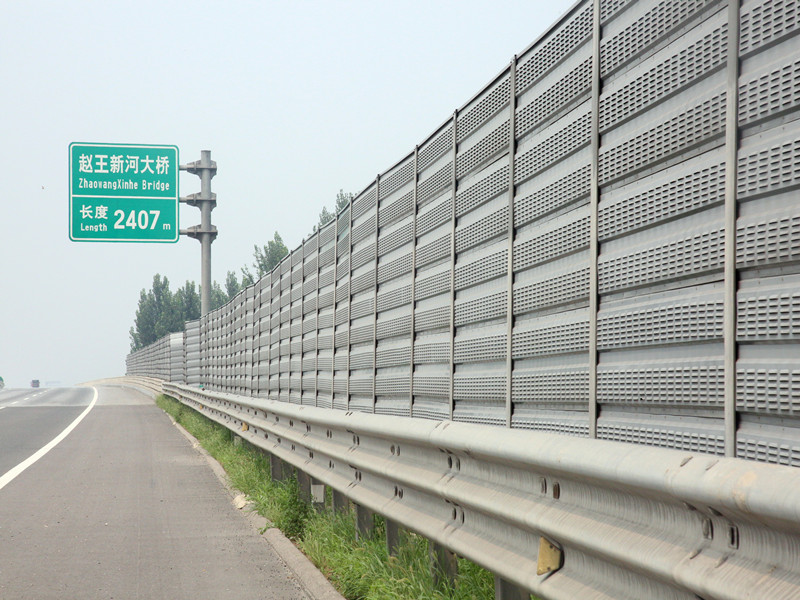 公路聲屏障為何能降噪，組成是什么？